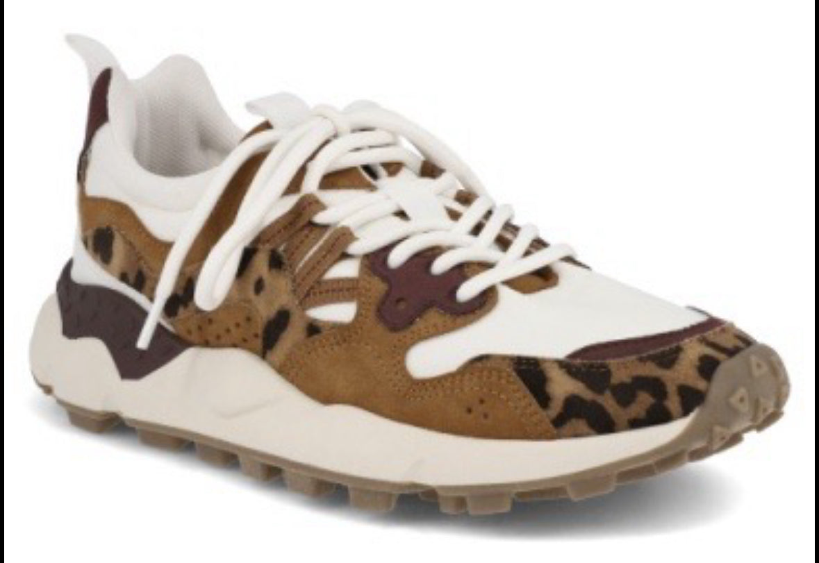 Mia Field Leopard Sneaker