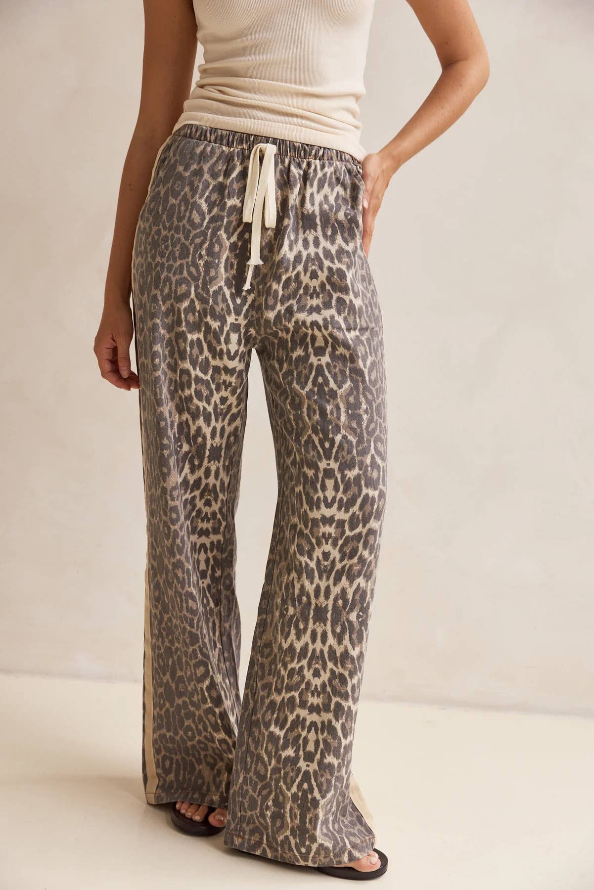 Rosa Effortless &  Chic Leopard Pant