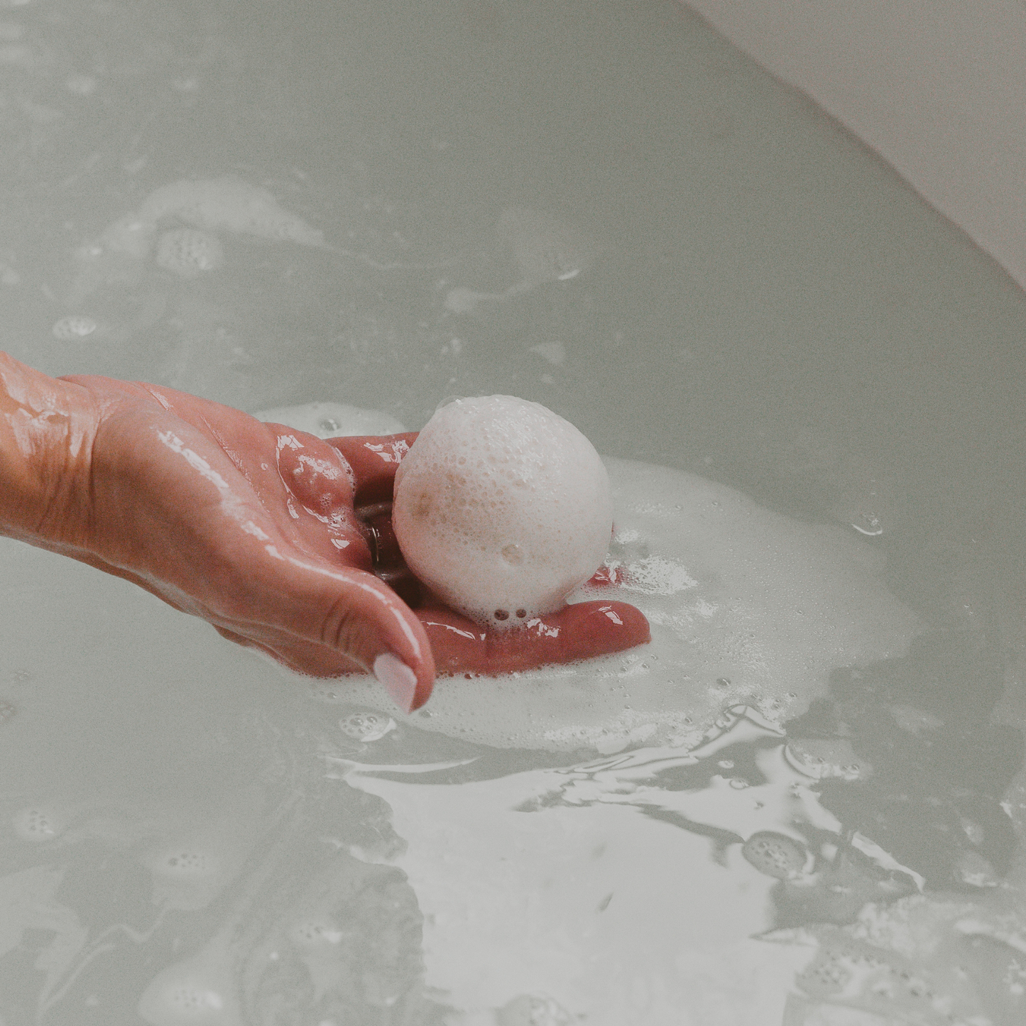Wildflowers and Salt 4.6 oz Bath Bomb