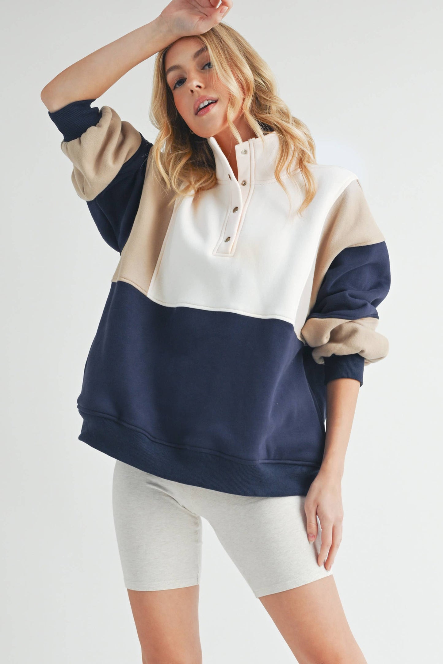 AEMI + CO-Glo Colorblock Pullover