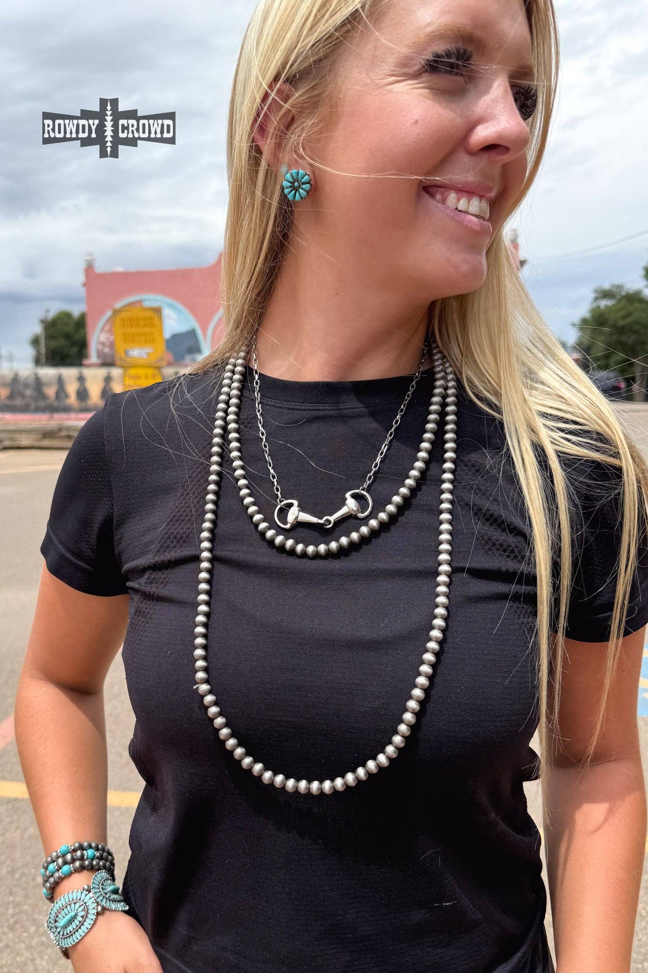 Rowdy Crowd Clothing - Buckaroo Pearl Necklace
