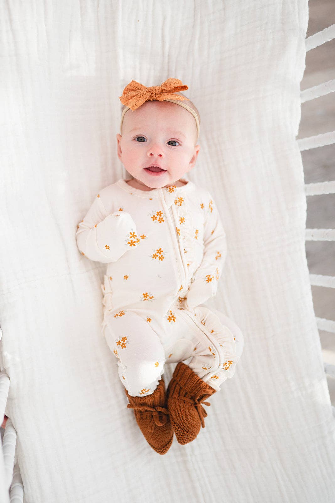 Ruffle Zipper Caramel Bloom