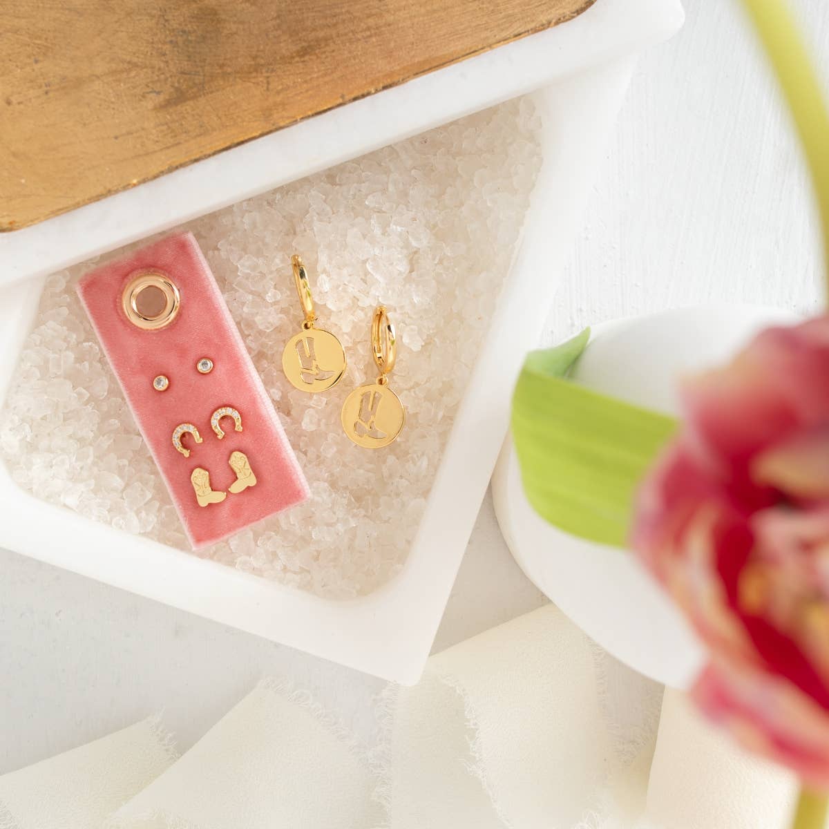 Splendid Iris Velvet Gift Set Boot