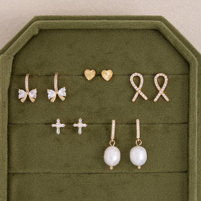 Splendid Iris - Baguette Cross Studs