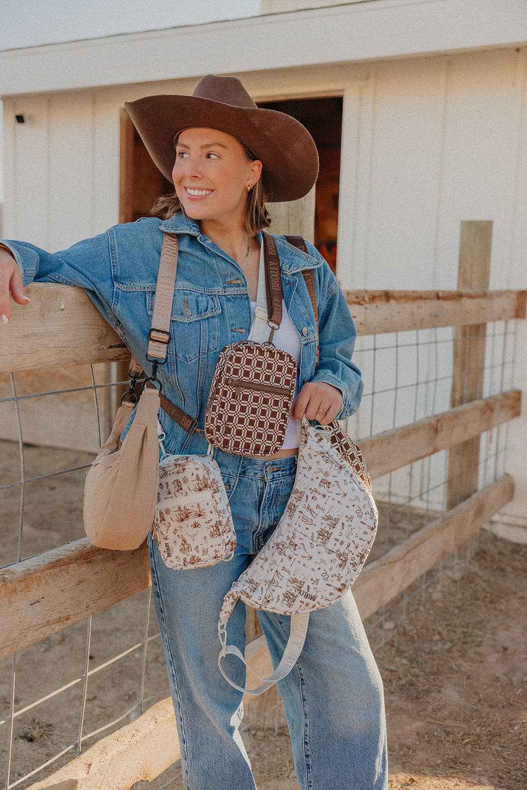 Brixley Bags - Mesa Crescent Bag