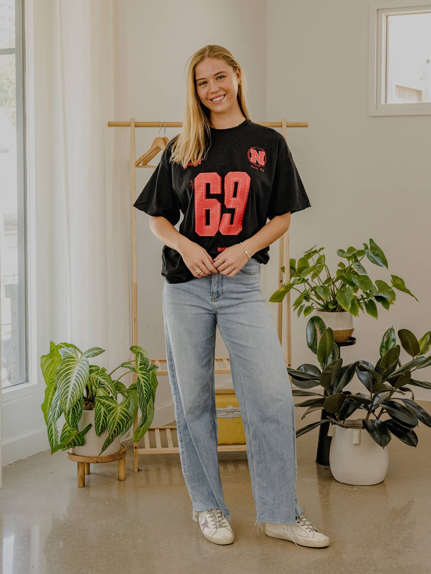 LivyLu - Nebraska Corn Huskers Crest Stamp Black Thrifted Tee