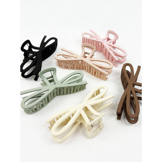 Jumbo Knotted Bow Claw Clip