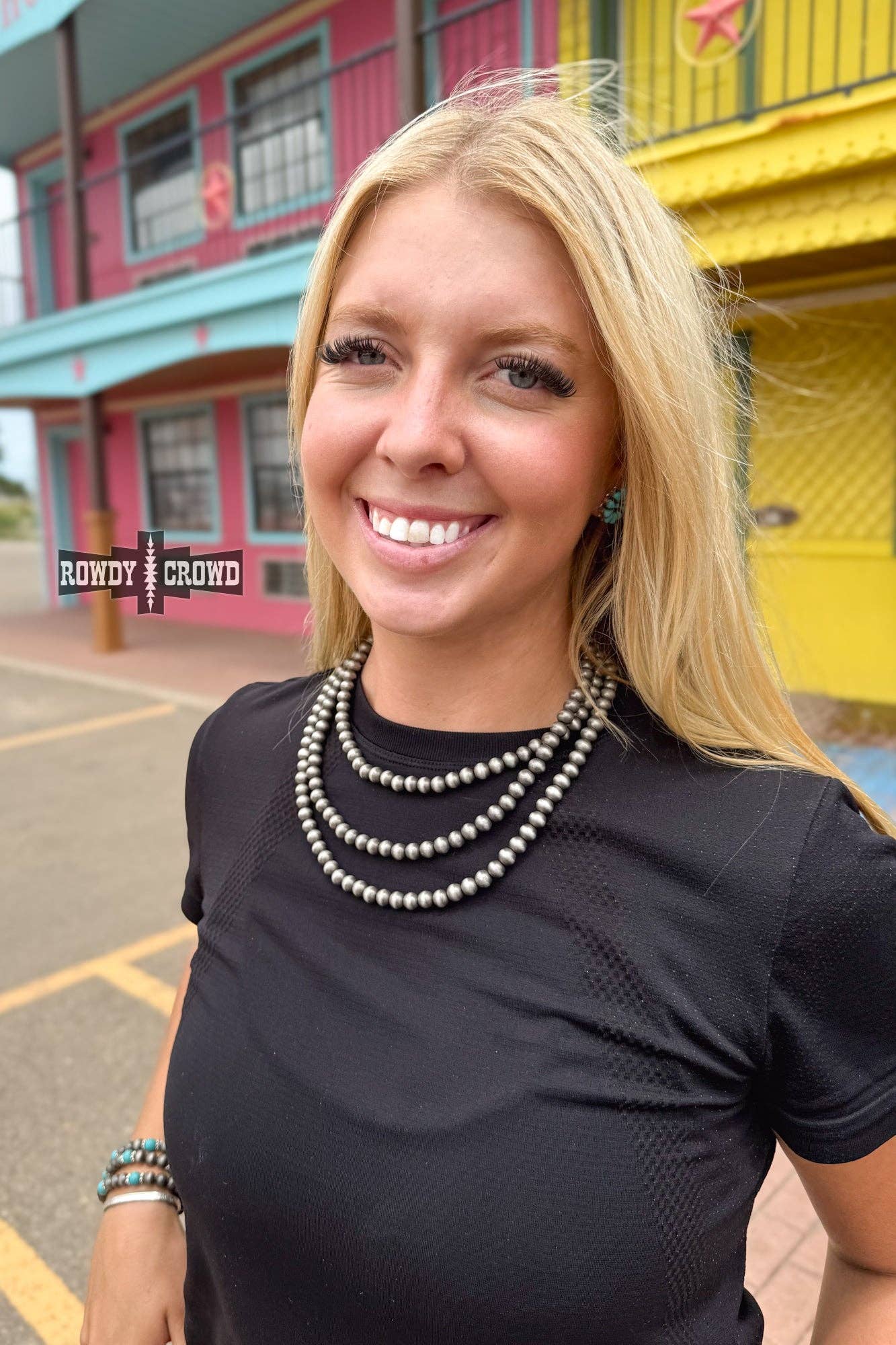 Rowdy Crowd Clothing - Buckaroo Pearl Necklace