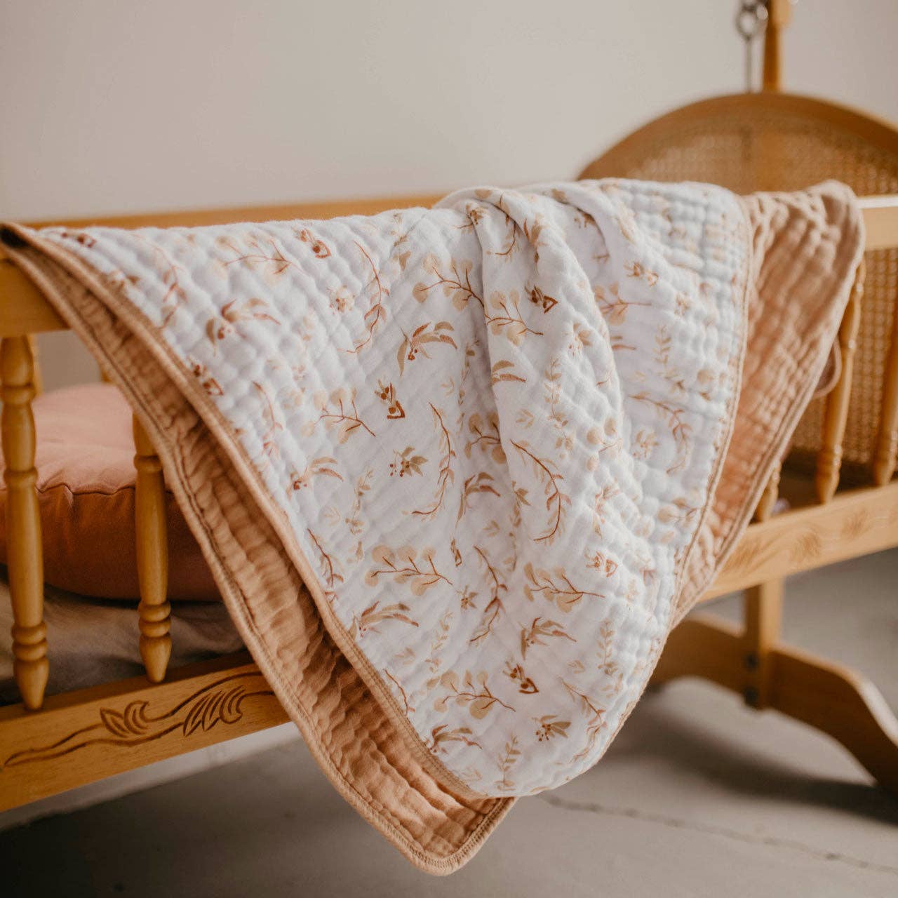 Parker Baby Co. - Prairie Floral Quilt