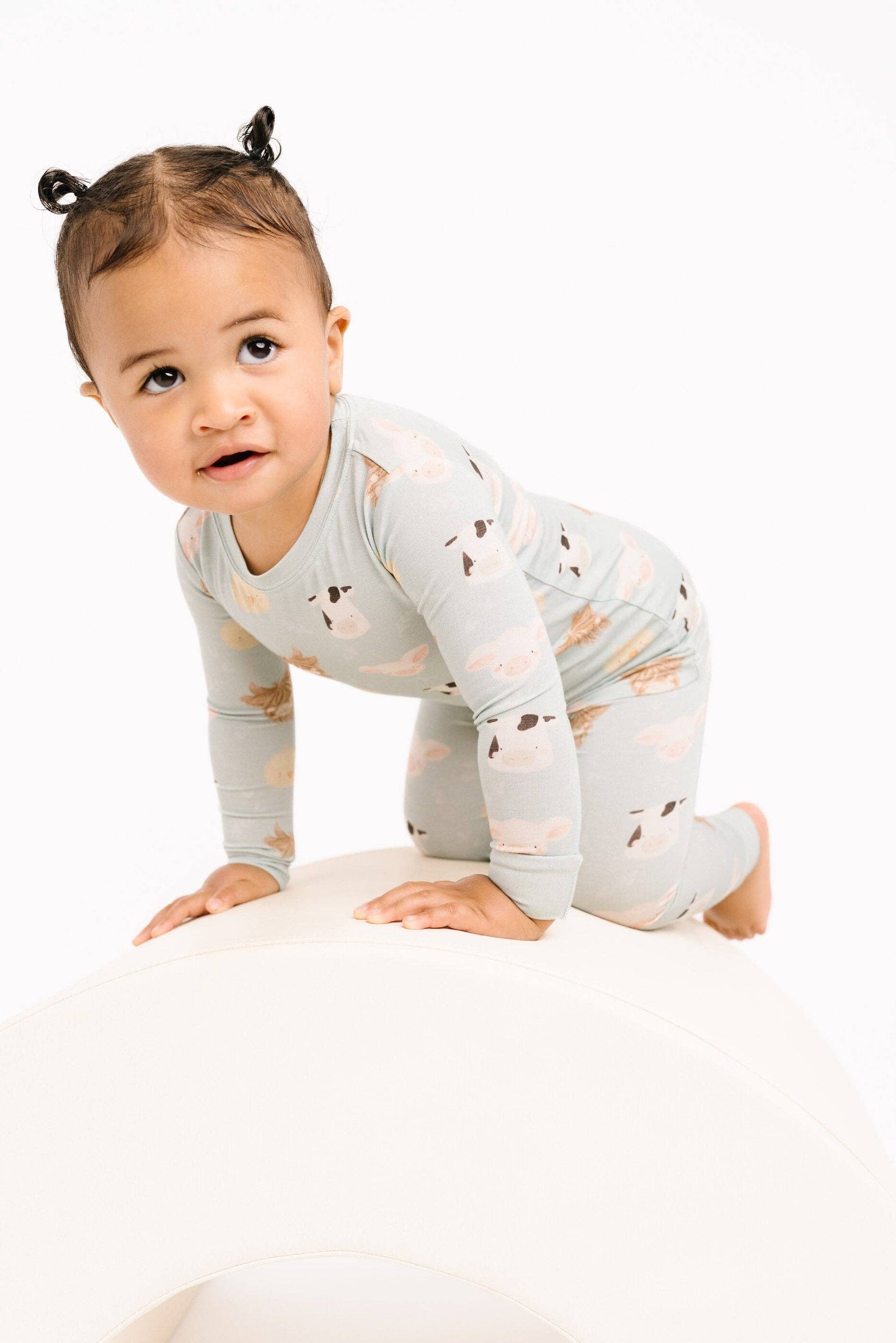 Little One Shop - Happy Farm Bamboo Set