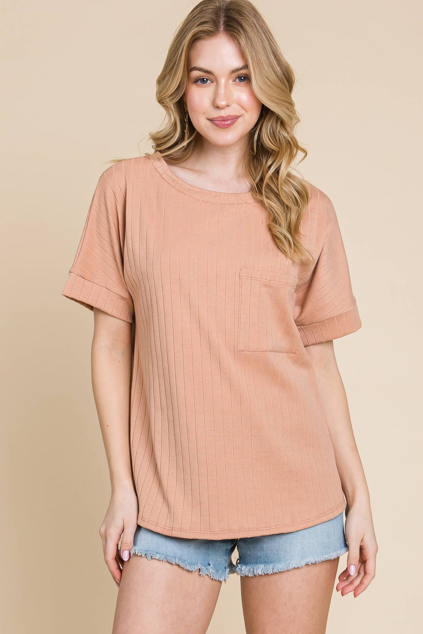Ribbed Knit Pocket Tee
