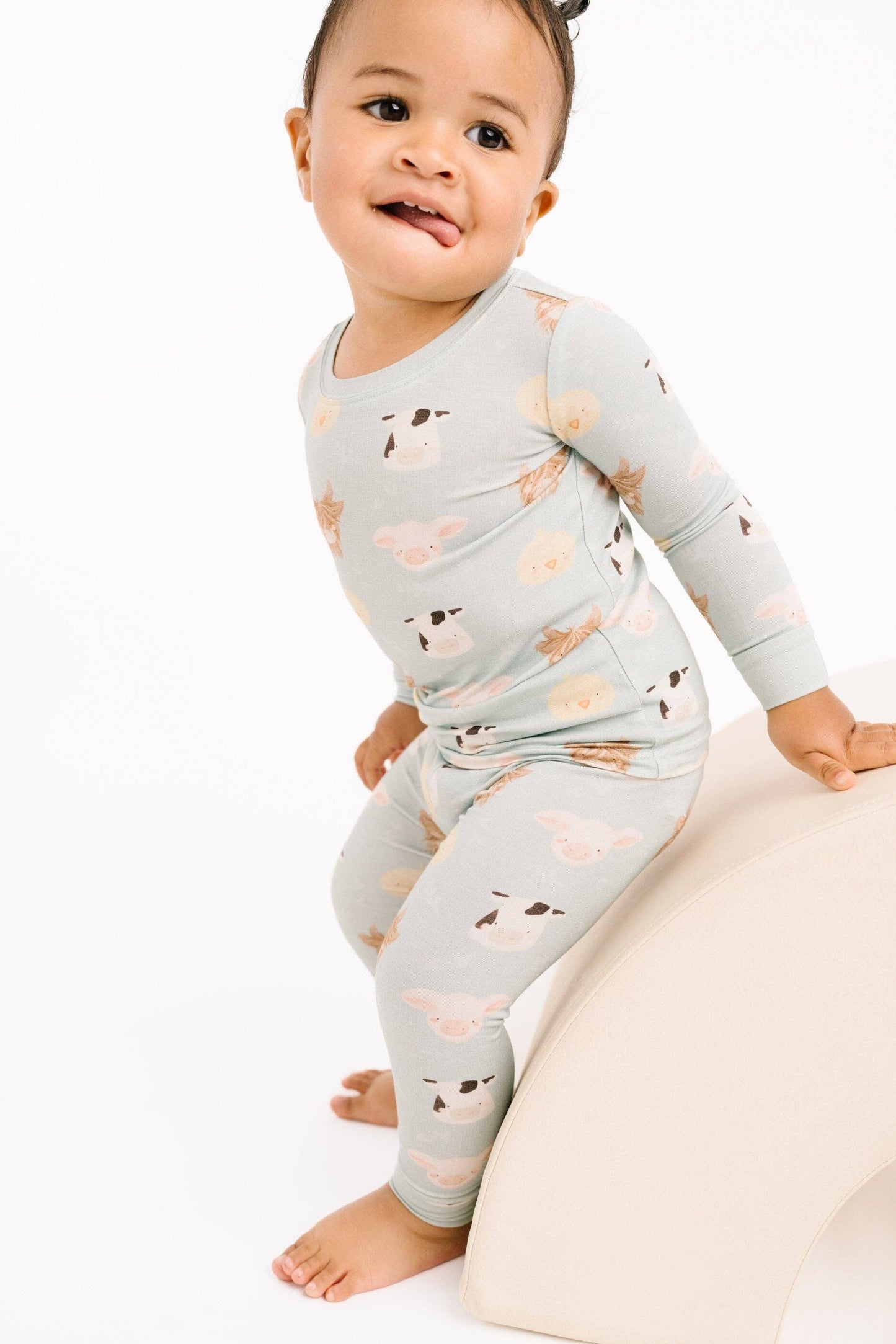 Little One Shop - Happy Farm Bamboo Set