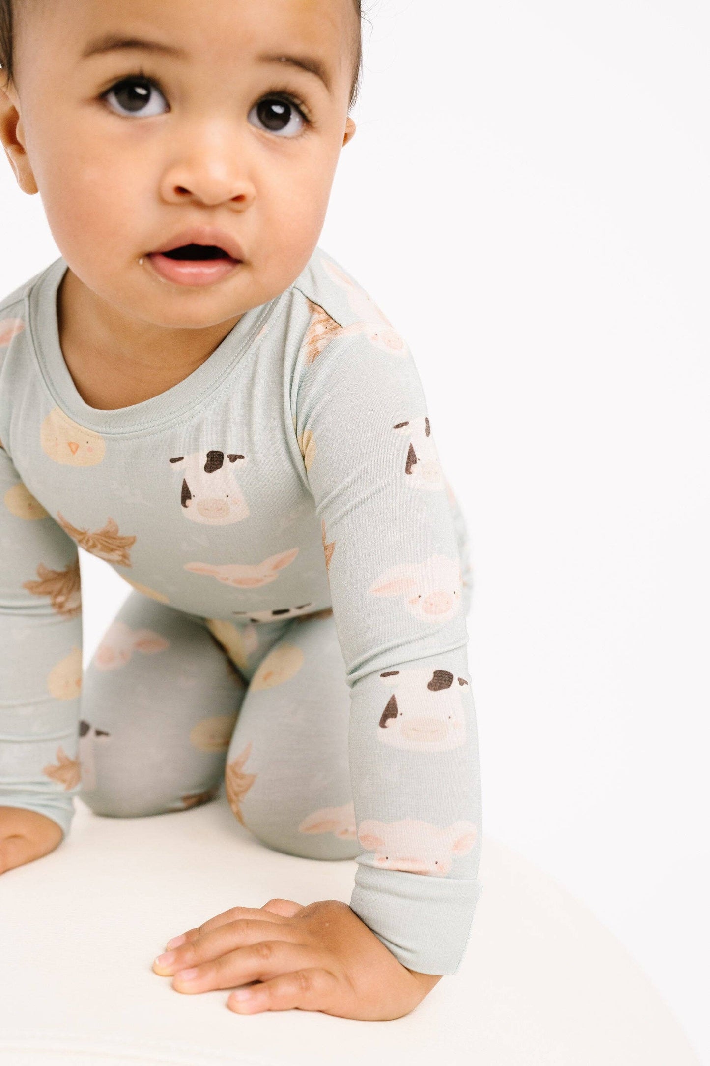 Little One Shop - Happy Farm Bamboo Set