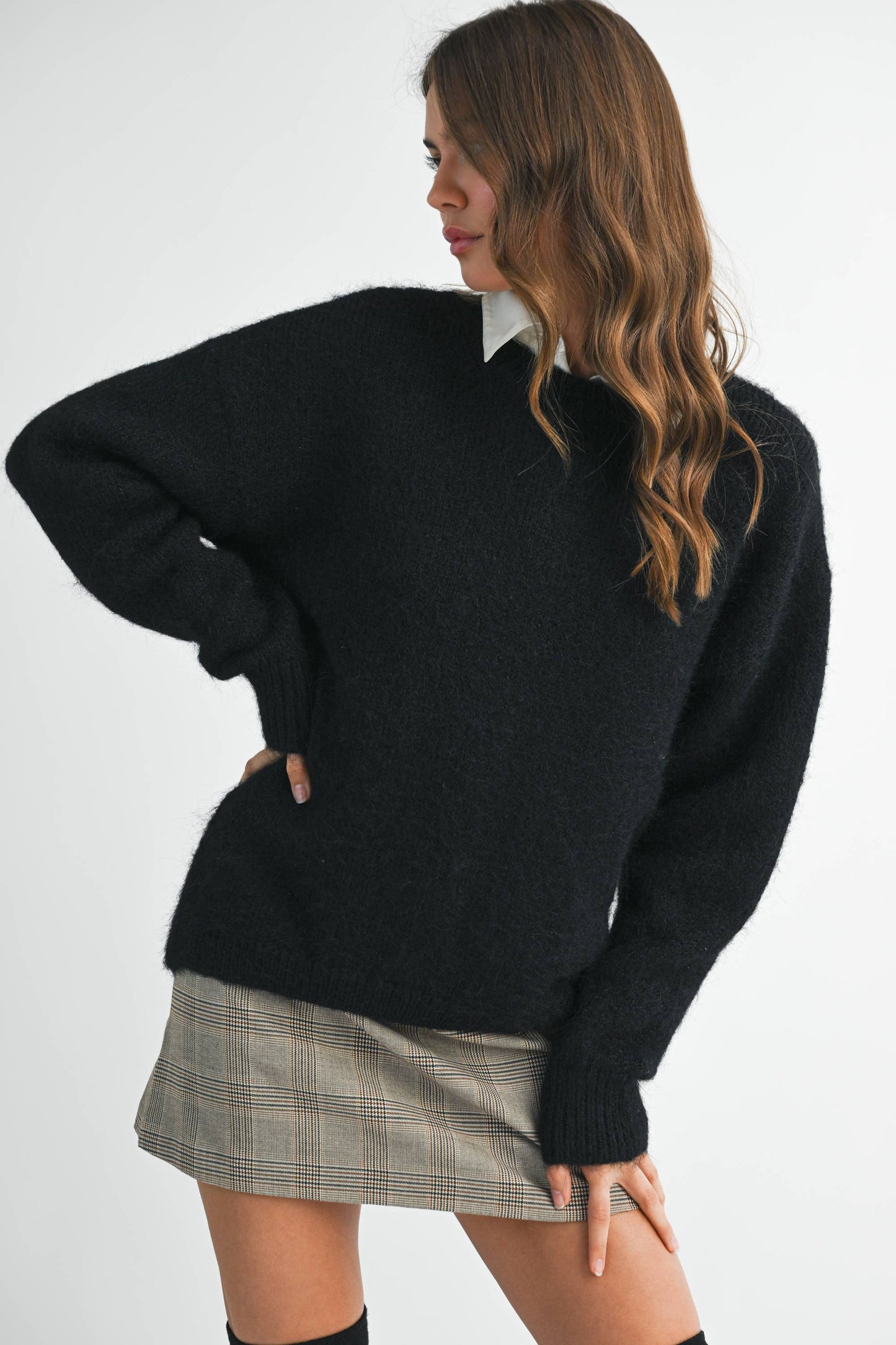 AEMI + CO-Cozy Crewneck Sweater