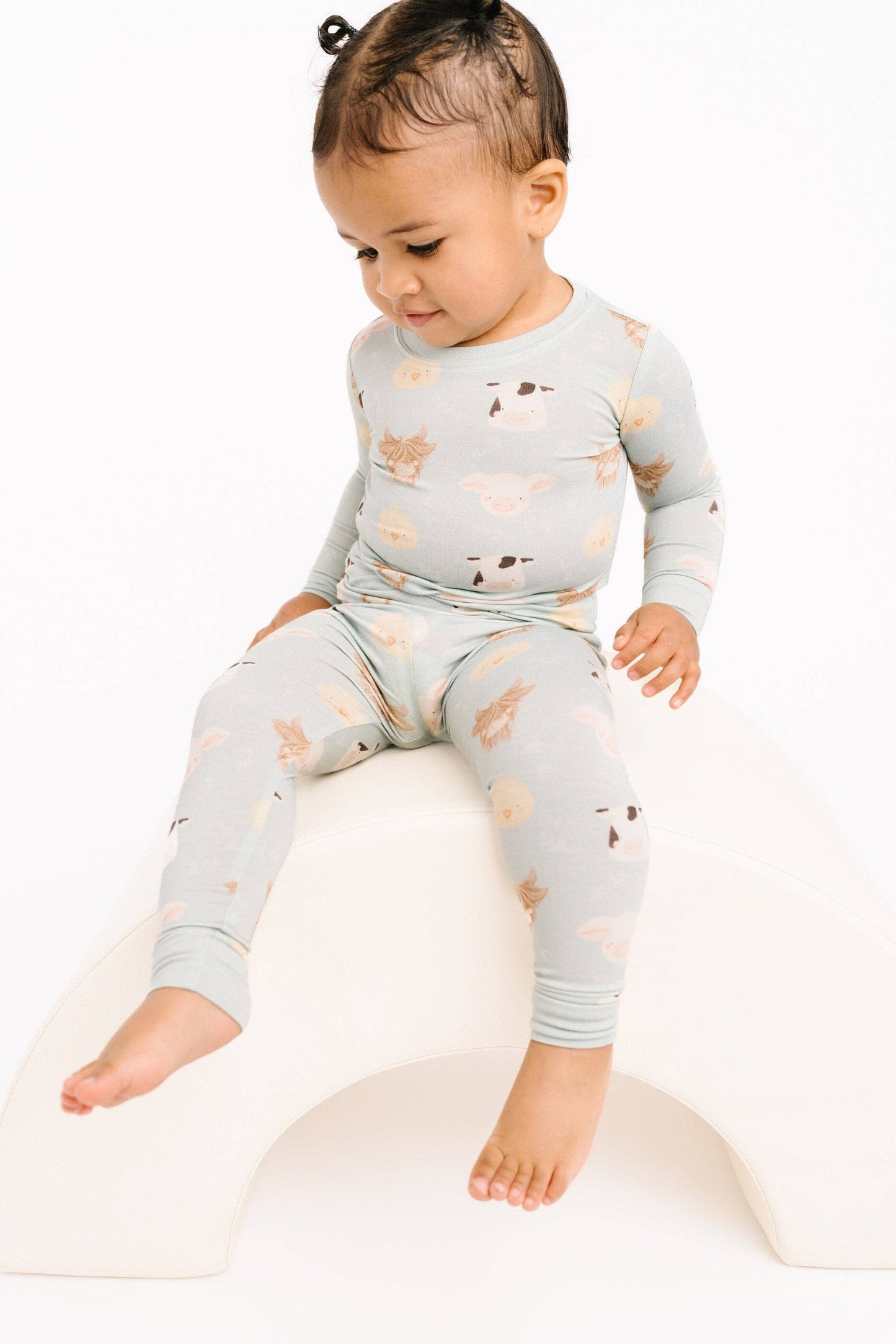 Little One Shop - Happy Farm Bamboo Set