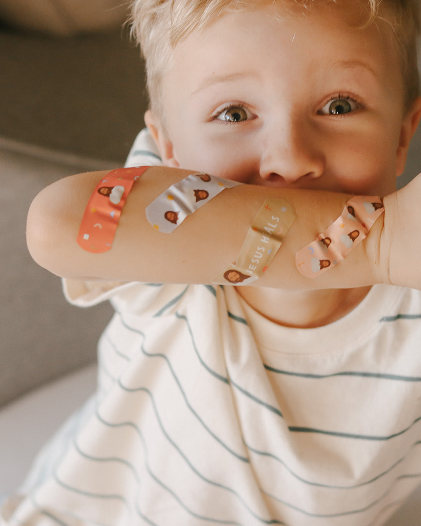 Be A Heart-Jesus Heals Bandages