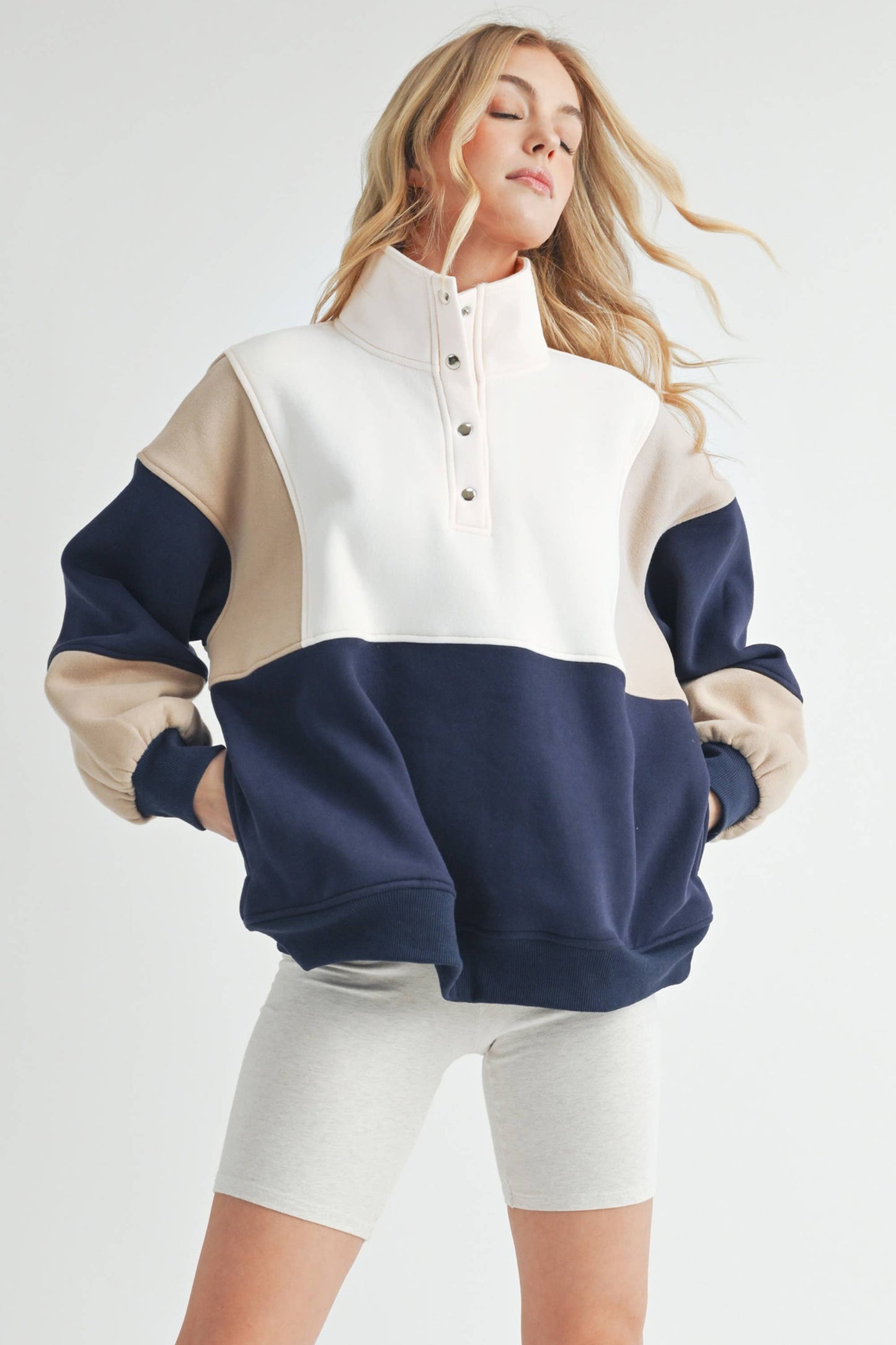 AEMI + CO-Glo Colorblock Pullover