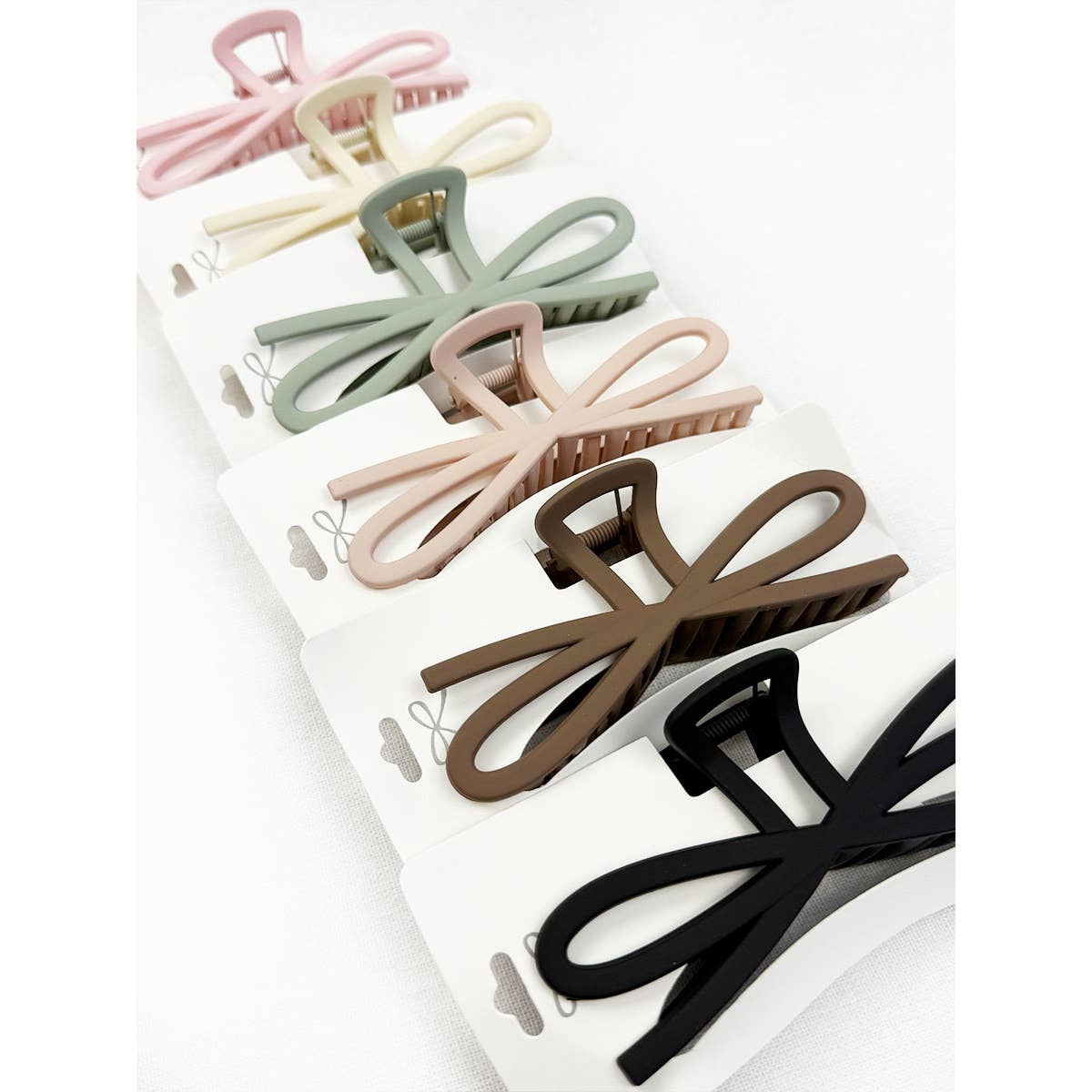 Jumbo Knotted Bow Claw Clip
